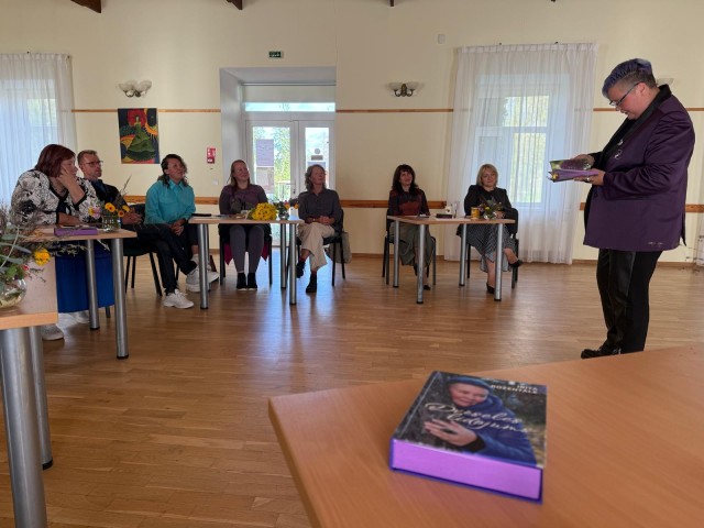 Dzejoļu krājuma "Dvēseles lidojums" prezentācija